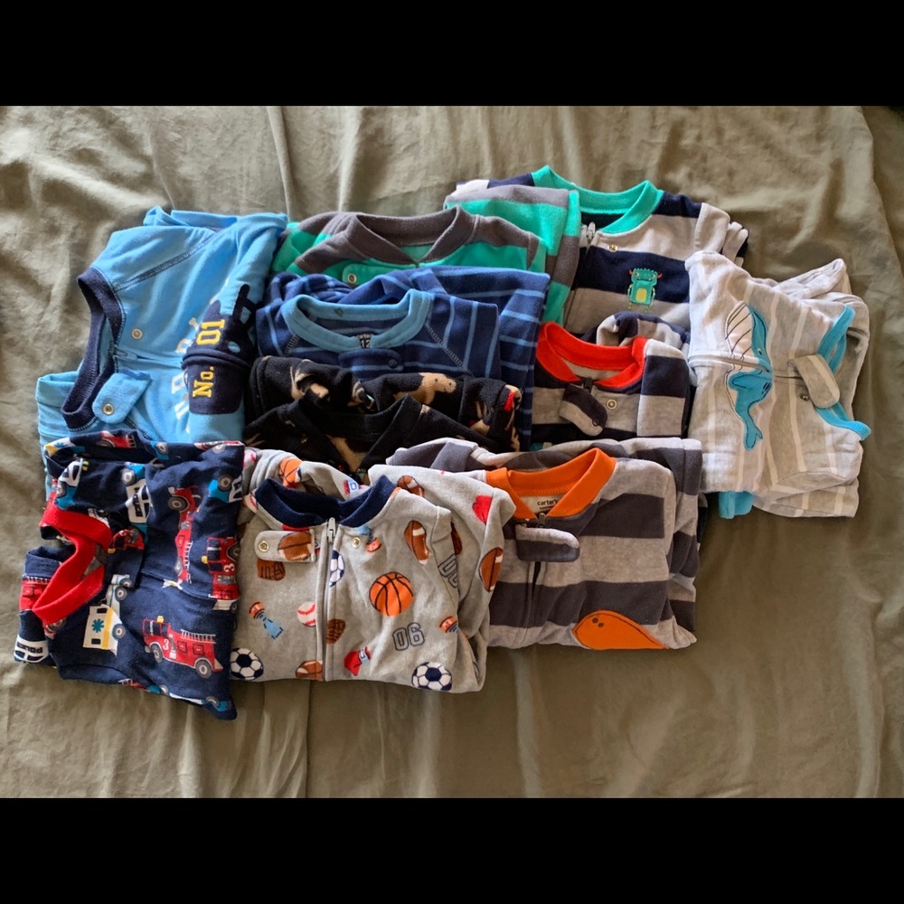 12 month footed pjs.